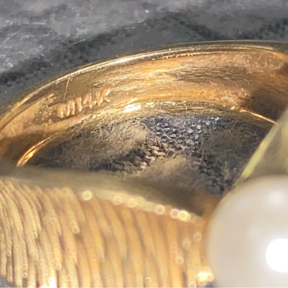 14k Pearl ring